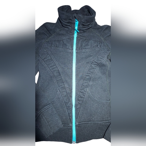 IVIVVA Girl's Cuddle Me Jacket Black Heather Sparkle, size 14 EC - Picture 10 of 15